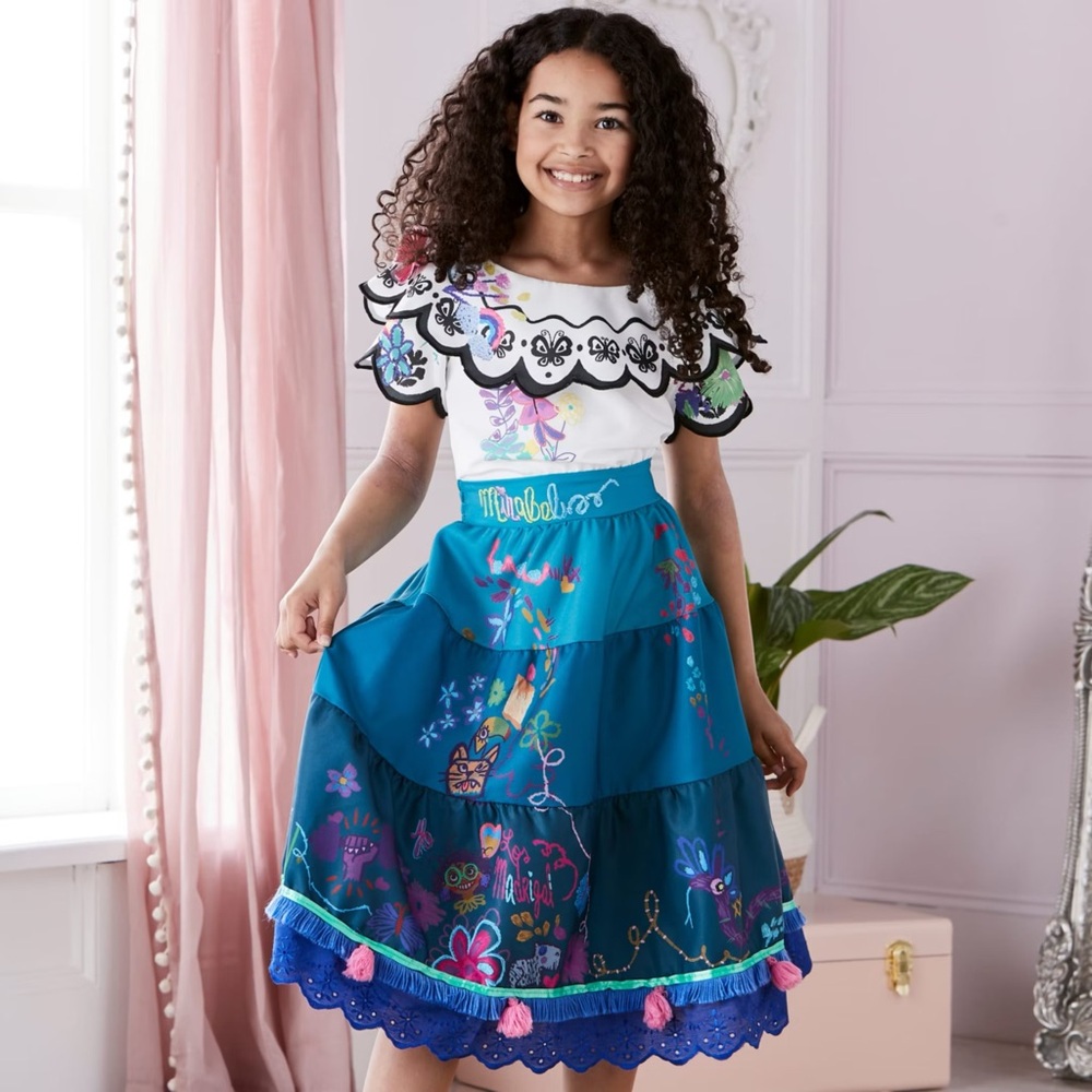 DISNEY NWT High Quality Encanto Mirabel Costume Dress Up Dress